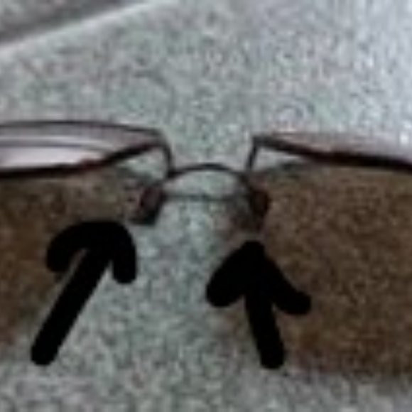 10% OFF - Vintage GUESS Plastic Eyeglass Frames with Clip-on Sun Shades c 1990s - Picture 12 of 14